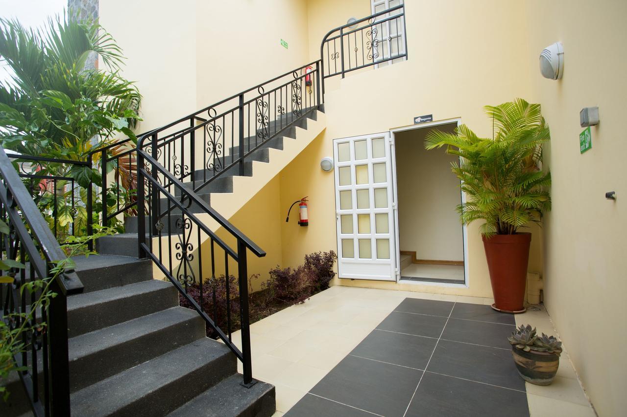 Garden Villas Grand-Baie Exterior photo